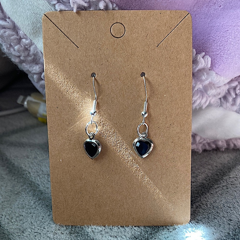 Black heart earrings